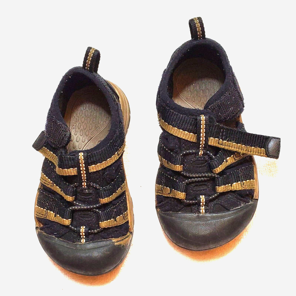 Keen Kids Black and Tan Closed-Toe Sandals
